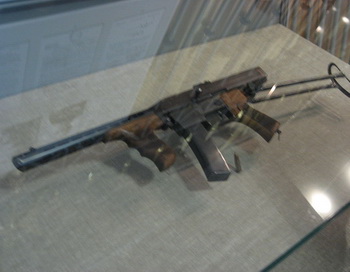 Первый пистолет-пулемёт Калашникова. Фото: V Smoothe/commons.wikimedia.org