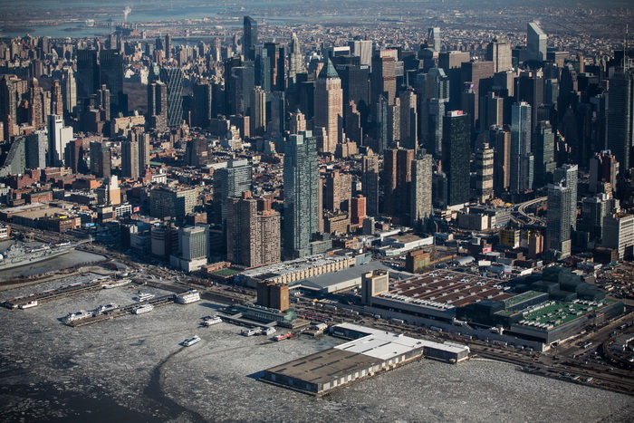 Нью-Йорк. Оттепель пришла в США. Фото: Andrew Burton/Getty Images