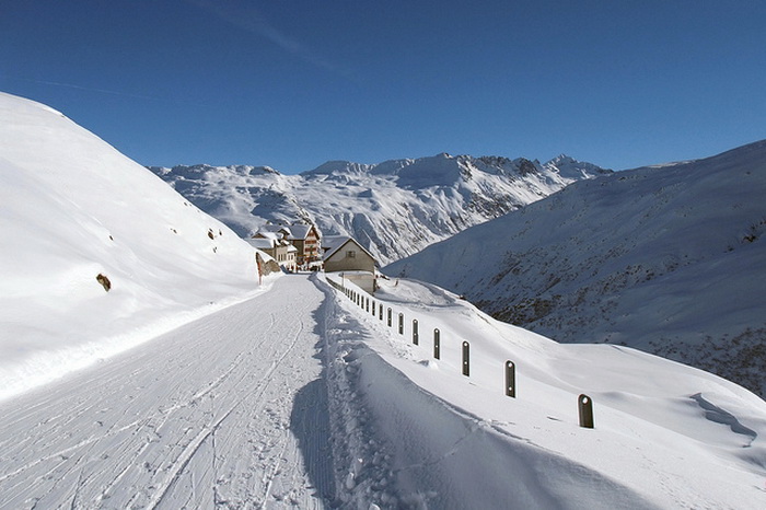Швейцария: но на южных горнолыжных курортах снега пока достаточно. Фото: Kecko/flickr.com