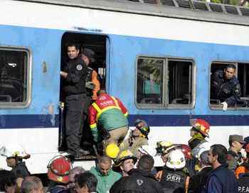 Почти сто человек пострадали в результате аварии поезда в Аргентине. Фото: JUAN MABROMATA/AFP/Getty Images
