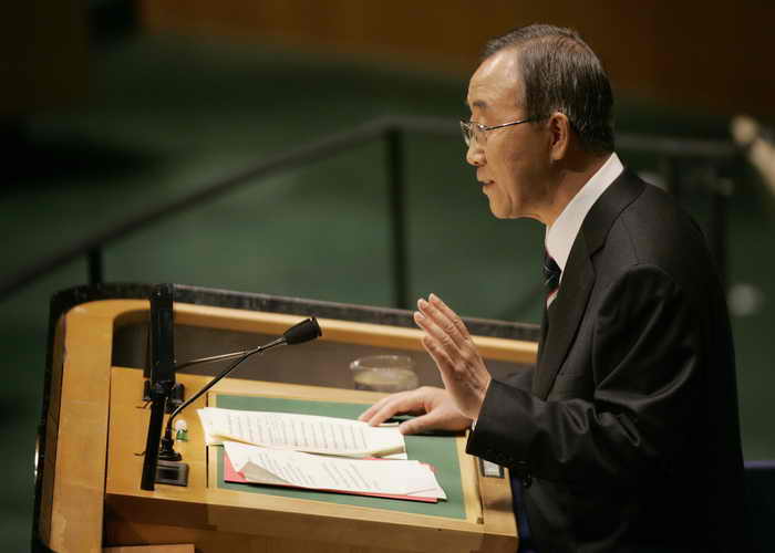 Договор о запрещении ядерных испытаний не ратифицировали 8 стран. Генеральный секретарь ООН Пан Ги Мун обратился к правительствам этих восьми стран с просьбой о подписании договора. Фото: STAN HONDA/AFP/Getty Images