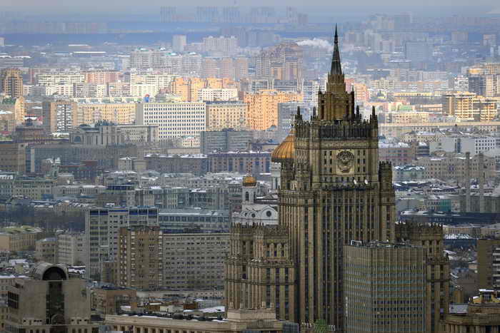 Работа российского консульства в Каире приостановлена на два дня