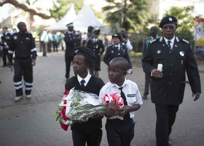 Власти Кении знали о готовящемся теракте в Найроби. В результате теракта 67 человек погибли, 175 получили ранения разной степени тяжести. Фото: Uriel Sinai/Getty Images 