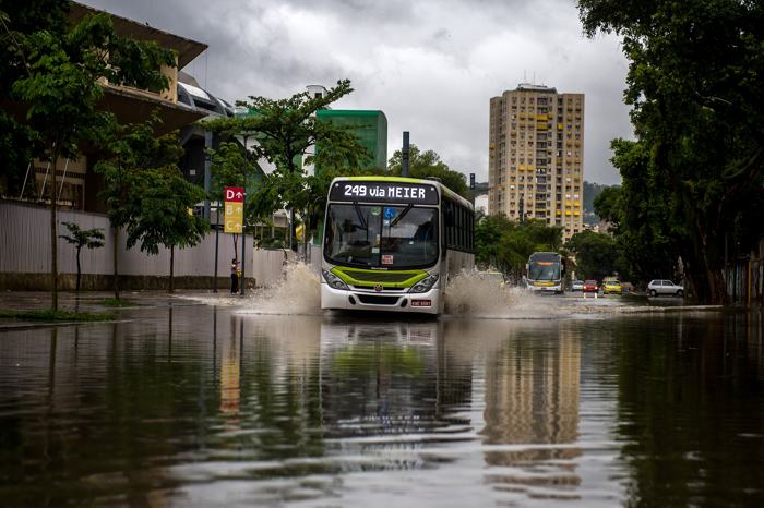 Ливни в Рио-де-Жанейро привели к эвакуации тысяч человек