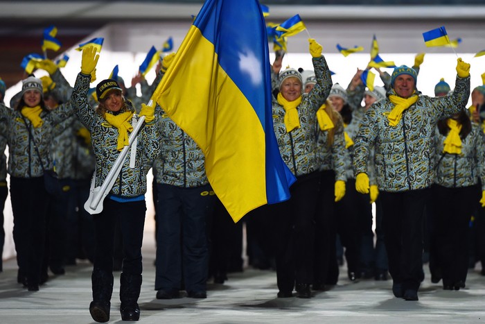 Украинские лыжницы отказались без траурных лент участвовать в командном спринте