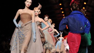 Коллекция Christian Dior на Неделе моды весна-лето 2011 в Париже