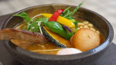 Вьетнамский вегетарианский суп с карри (кёри)