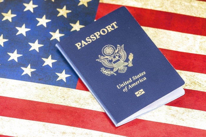 Барак Обама упрощает выдачу виз в США
