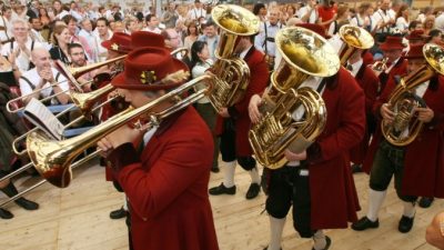 Москва приглашает на фестиваль шагающих оркестров