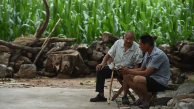 Самоубийства стариков в сёлах Китая участились