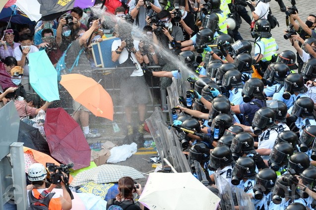 Протесты в Гонконге. 27-28 сентября 2014 года. Фото: Anthony Kwan/Getty Images | Epoch Times Россия