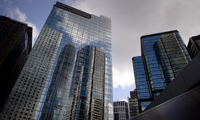 Азиатская штаб-квартира JPMorgan в Гонконге. (Филипп Лопес / AFP / Getty Images) | Epoch Times Россия