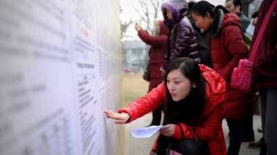 Китайские студенты готовы платить $700 за «помощь» с домашним заданием