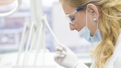 Стоматолог — всегда востребованная профессия