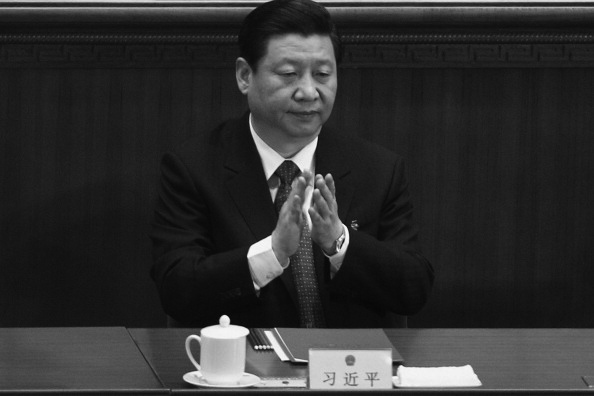Си Цзиньпин на закрытии Всекитайского собрания народных представителей 14 марта 2011 года в Пекине, Китай. Фото: Feng Li/Getty Images | Epoch Times Россия