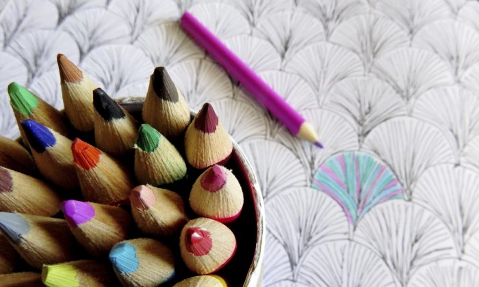 Раскраски больше не только для детей. (JDwow / iStock) | Epoch Times Россия