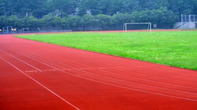 Основные преимущества резиновых покрытий для спортивных площадок
