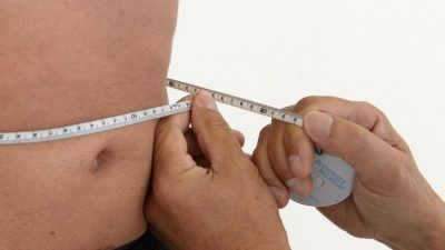 На размер талии жирная пища не влияет