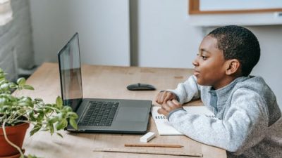 Как уберечь ребёнка от интернет-зависимости