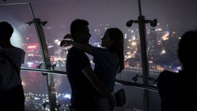 В Шанхае открылась смотровая площадка на 118-м этаже