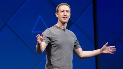 Основатель Фейсбук извинился перед пользователями