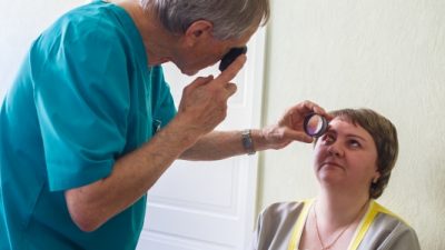 В московских поликлиниках бесплатно проверят наличие глаукомы — тихого убийцы зрения