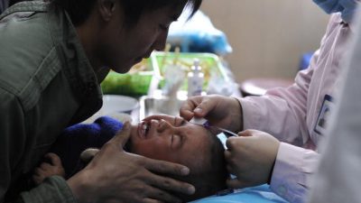 Более 200 тыс. детей в Китае привиты некачественной вакциной против дифтерии. Интернет-цензура блокирует распространение информации