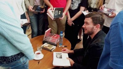 Вышел новый роман Дмитрия Глуховского «Текст»