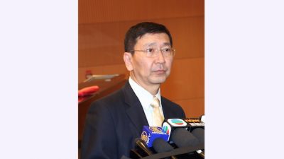 Глава Гонконга подозревается во вмешательстве в самоуправление университета