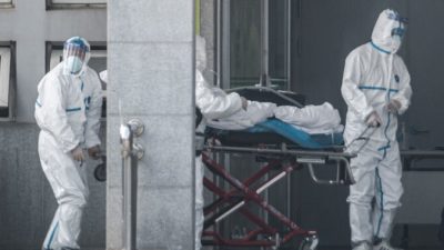 Гонконгский эксперт прогнозирует от 1 до 2 млн смертей от уханьского коронавируса