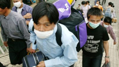 Эксперты призывают к информационной открытости после вспышки неизвестной пневмонии в Китае