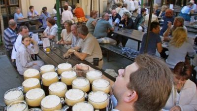 Пивоварня Чехии приглашает туристов на праздник пива