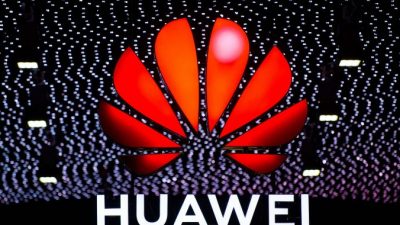 Китайская компания Huawei может потерять лидирующие позиции из-за санкций США