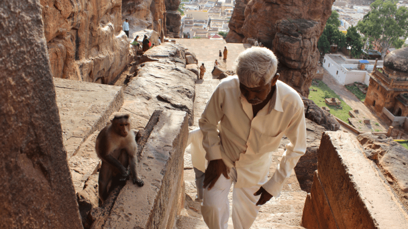 Бадами  — древний город фортов и пещер в Индии