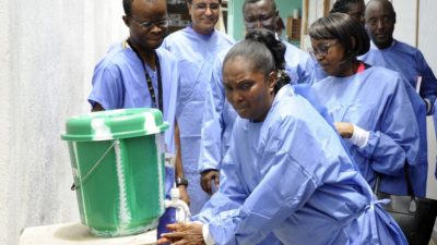 Президент Гвинеи объявил чрезвычайное положение из-за Эболы