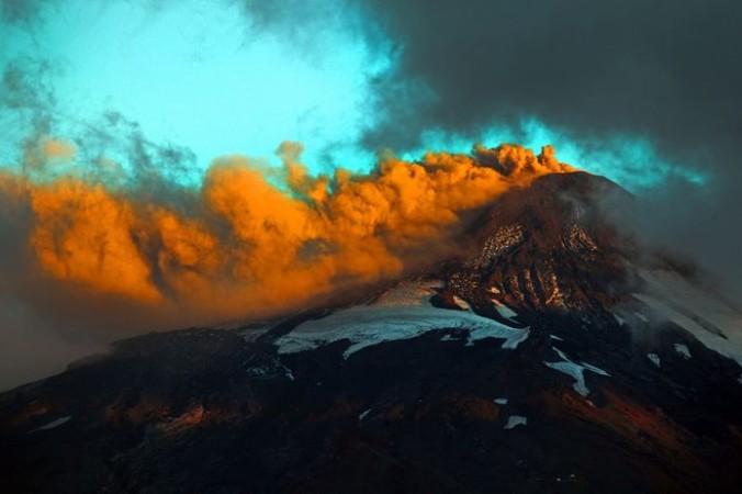 Вулкан Вильяррика. Фото: SEBASTIAN ESCOBAR/AFP/Getty Images | Epoch Times Россия