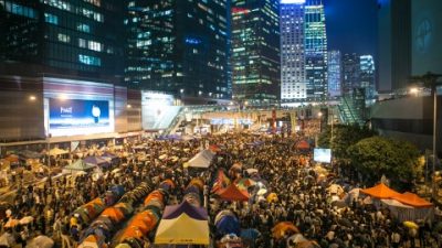 Под зонтиком протестующих Гонконга