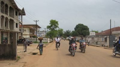 В Сьерра-Леоне ввели карантин в трёх районах страны