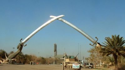 Жители Ирака приветствуют намерение властей убрать защитные бетонные заборы в Багдаде