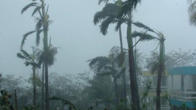 Тайфун «Хагупит» постепенно покидает Филиппины
