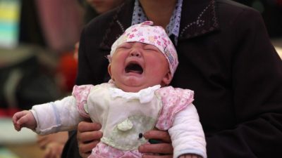 В Японии прошёл фестиваль детского плача