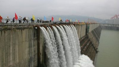 В Китае туристы увидят космодром Цзюцюань и ГЭС «Три ущелья»