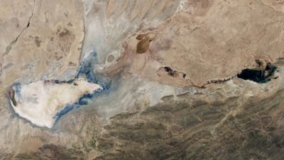 Второе по величине озеро Боливии полностью высохло за три года