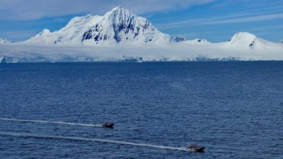 Уральские учёные отправятся исследовать ледники в Антарктиду