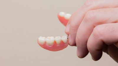 Китайские зубные протезы токсичны