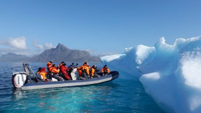 Учёные оценили таяние ледников в Гренландии