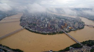 Южный Китай уходит под воду. Фото