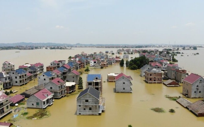 проливных дождей в округе Поянху, провинция Цзянси, Китай, 17 июля 2020 г. China Daily via Reuters | Epoch Times Россия