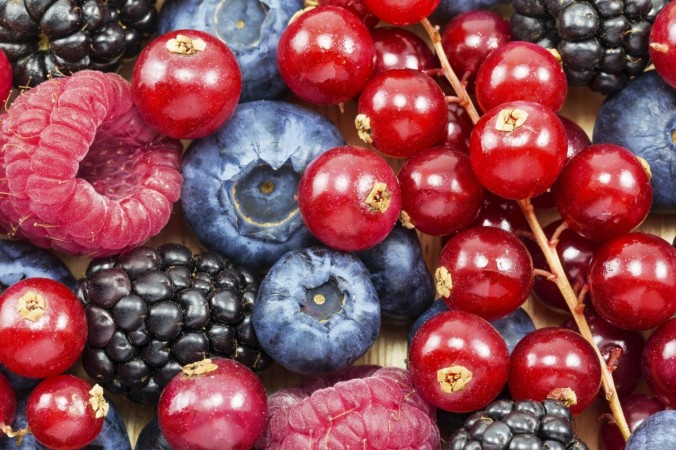 Ягоды не зря называют суперпродуктами. Обзор, охватывающий 336 научных статей, показывает, что употребление ягод может иметь большое значение в предотвращении и лечении диабета 2 типа и его осложнений. (Preto_perola / iStock) | Epoch Times Россия