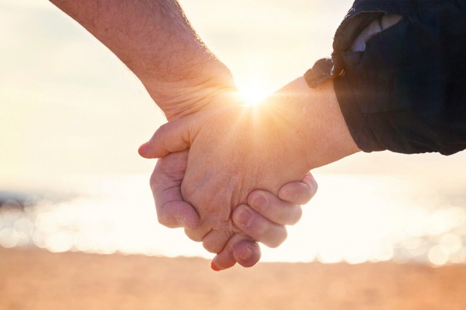 Примите совместное обязательство защитить свой брак от долгов. (Shutterstock) | Epoch Times Россия